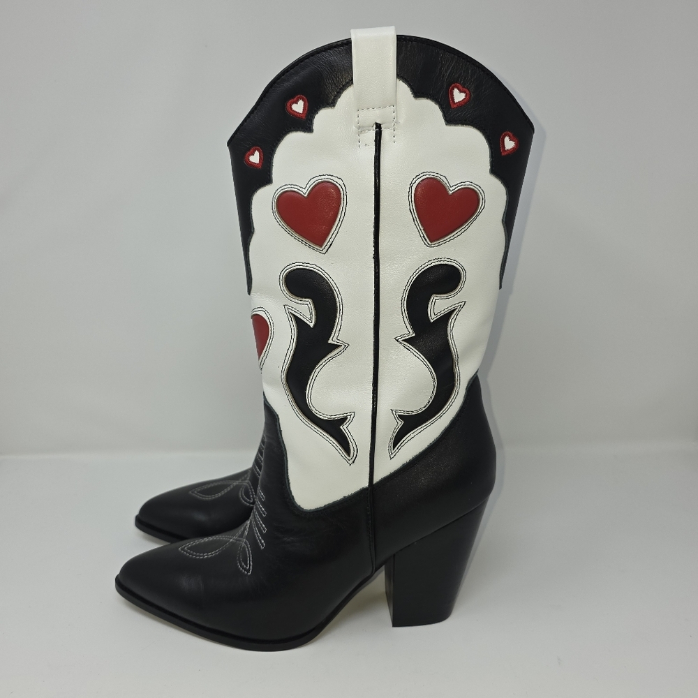 NEW and NEVER WORN Steve Madden LOVESTRUCK Western Cowboy Heart Boots - Picture 5 of 10